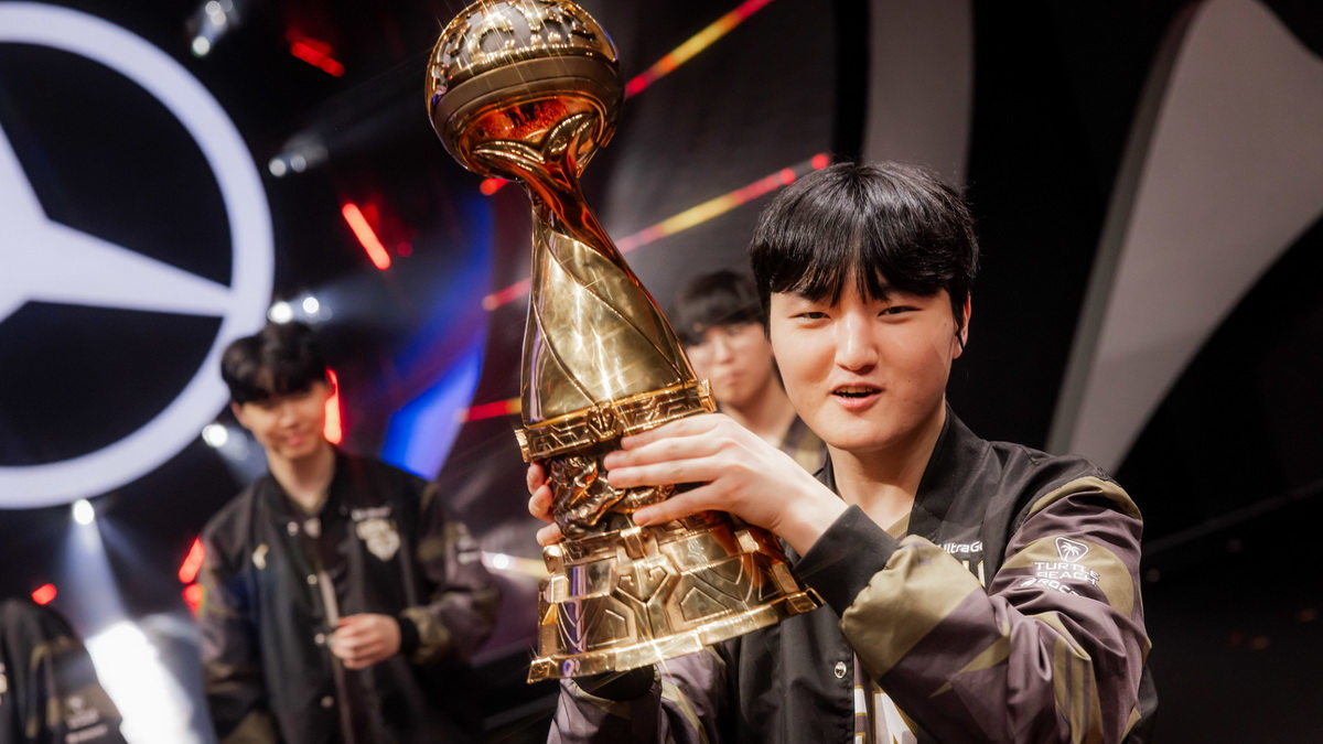 Kim "Peyz" Su-hwan đã khắc tên mình vào lịch sử LCK với 3 chức vô địch và 1 MSI danh giá ở tuổi 19