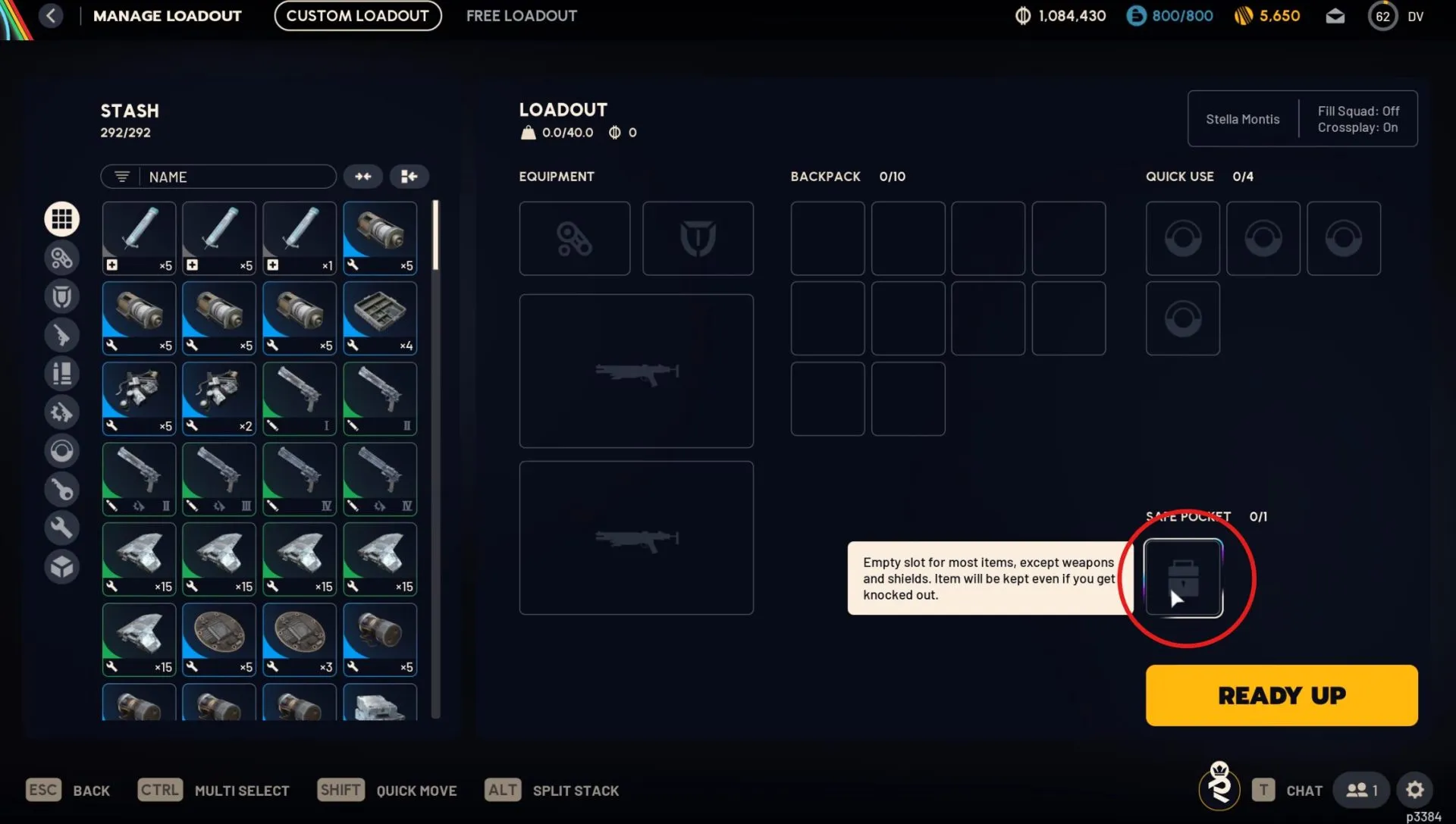 Game thủ nhấp vào Safe Locket khi nhặt Rusted Bolts